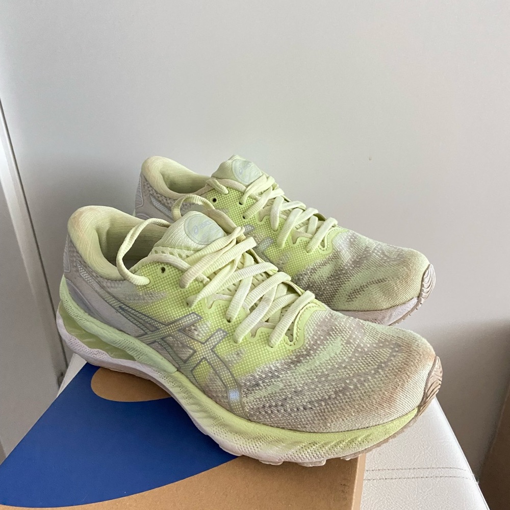 ASICS Gel-nimbus 23 Runners